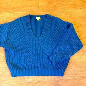 Maeve V-Neck Sculptured Pullover Sweater